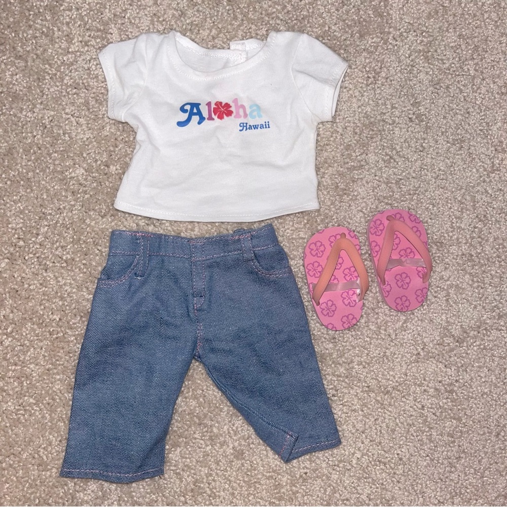 American Girl Doll of the Year Kananis Aloha Outfit